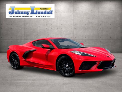 Used 2024 Chevrolet Corvette Stingray Coupe w/ 1LT RWD image 1