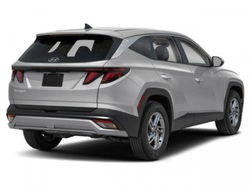 New 2026 Hyundai Tucson SE image 5