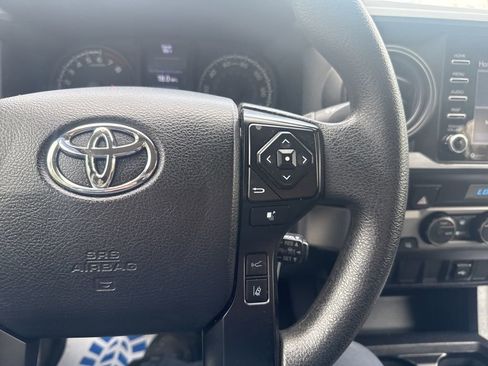 Used 2022 Toyota Tacoma SR AWD/4WD image 18