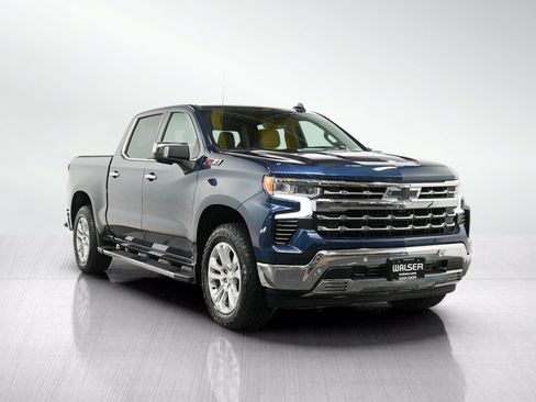 Used 2022 Chevrolet Silverado 1500 LTZ w/ LTZ Premium Package AWD/4WD image 7