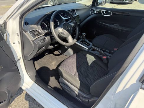 Used 2019 Nissan Sentra SV FWD image 8