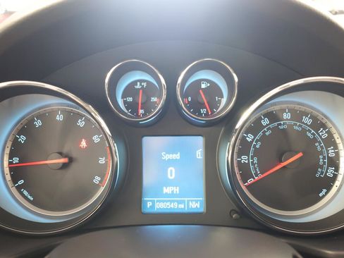 Used 2012 Buick Regal Premium FWD image 15