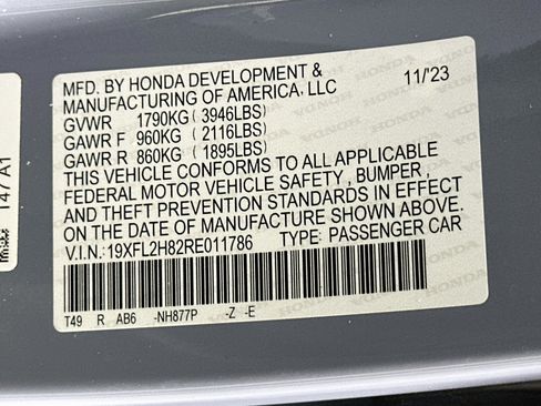 Used 2024 Honda Civic Sport image 12