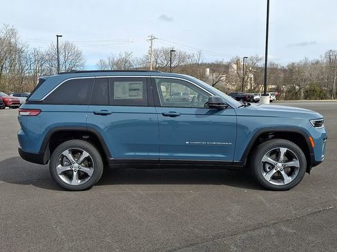 New 2026 Jeep Grand Cherokee Limited AWD/4WD image 11