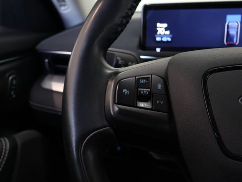 Used 2022 Ford Mustang Mach-E Select RWD image 26