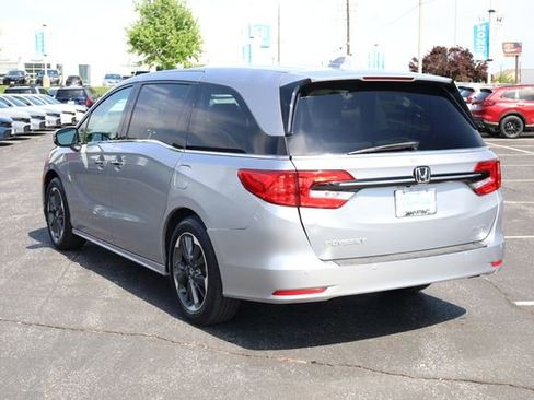 Used 2023 Honda Odyssey Elite image 7