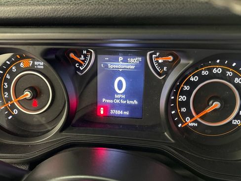 Used 2025 Jeep Wrangler Unlimited Sport AWD/4WD image 29
