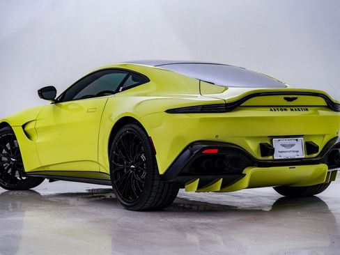 Used 2023 Aston Martin V8 Vantage Coupe image 8