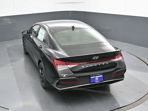 New 2026 Hyundai Elantra SEL Sport Premium FWD image 20