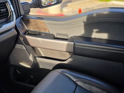 Used 2024 Ford F250 Lariat image 24