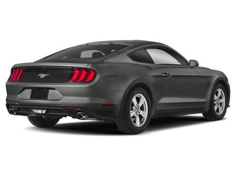 Used 2018 Ford Mustang Coupe RWD image 2