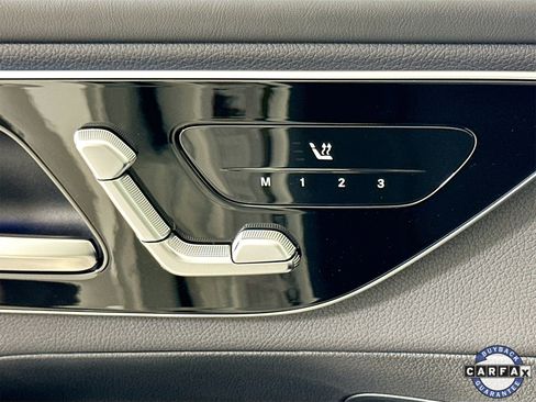 Used 2025 Mercedes-Benz GLC 350e 4MATIC image 22