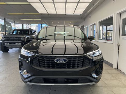 New 2026 Ford Escape Active w/ Cold Weather Package image 2