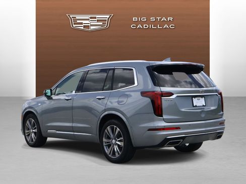 Certified 2024 Cadillac XT6 Premium Luxury w/ Technology Package FWD image 3