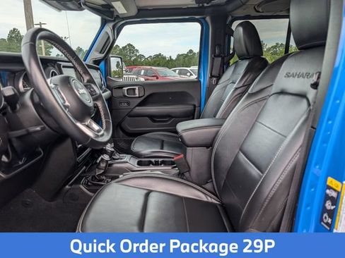 Used 2022 Jeep Wrangler Unlimited Sahara w/ Safety Group AWD/4WD image 15