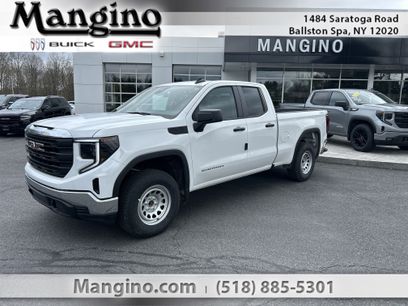 New 2026 GMC Sierra 1500 Pro w/ Pro Value Package
