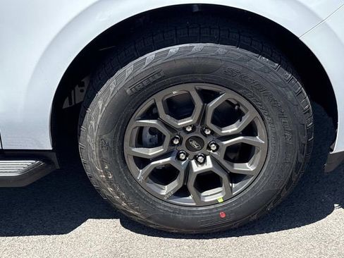 New 2026 Ford Expedition Active RWD image 9