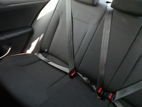 Used 2015 Volkswagen Jetta S FWD image 12