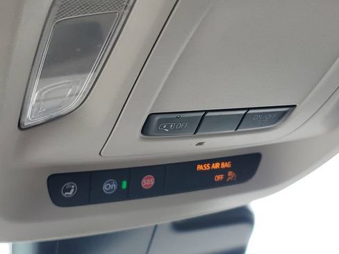 Certified 2023 Buick Envision Preferred AWD/4WD image 33