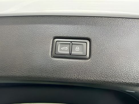 Used 2023 Audi SQ5 Prestige w/ Prestige Package AWD/4WD image 36