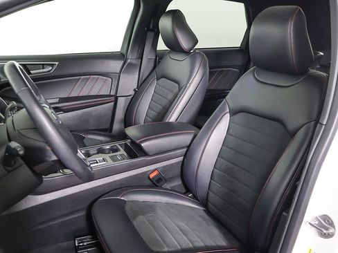 Used 2022 Ford Edge ST-Line image 25