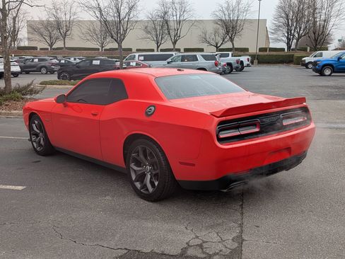 Used 2019 Dodge Challenger R/T image 7