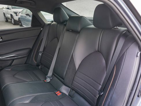 Used 2021 Toyota Avalon XSE w/ Carpet Mat Package (TMS) image 18