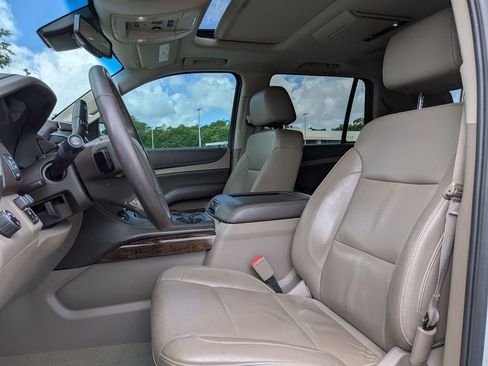 Used 2016 Chevrolet Tahoe LT RWD image 12
