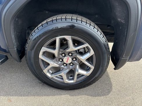 Used 2022 GMC Sierra 1500 SLT image 35