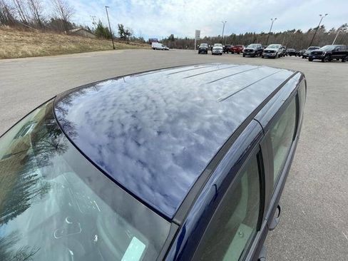 Used 2013 Dodge Grand Caravan American Value Package FWD image 10