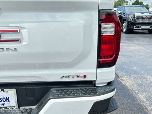Certified 2023 GMC Canyon AT4 w/ Technology Package AWD/4WD image 9