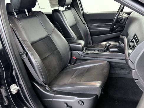 Certified 2022 Dodge Durango R/T w/ Blacktop Package image 13