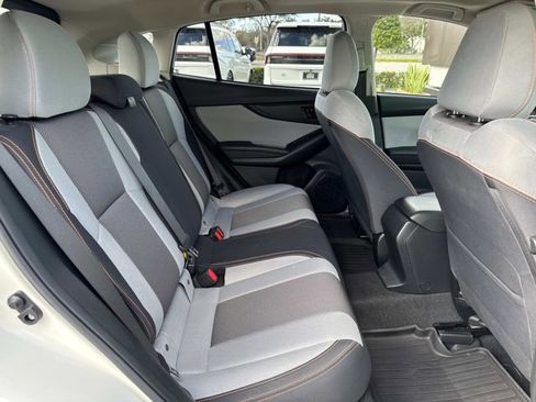 Used 2022 Subaru Crosstrek 2.0i Premium w/ Moonroof Package image 22