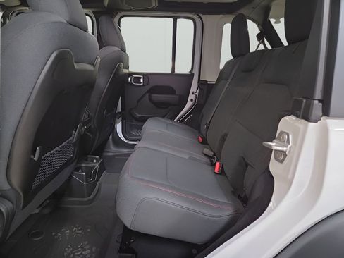 New 2026 Jeep Wrangler Unlimited Rubicon image 23