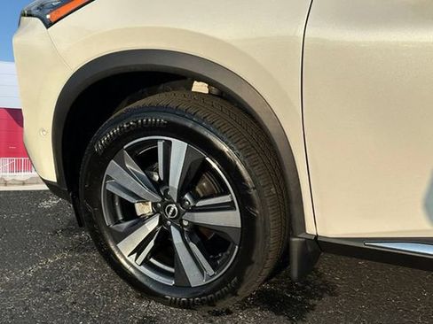 Certified 2023 Nissan Rogue SL w/ SL Premium Package AWD/4WD image 6