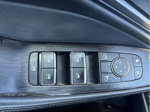 Certified 2023 Nissan Rogue SL w/ SL Premium Package image 21