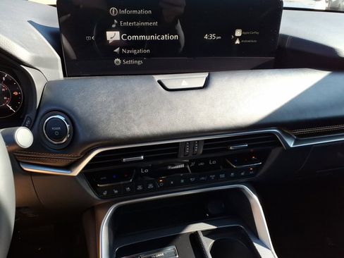 New 2025 MAZDA CX-90 Plug-In Hybrid w/ Premium Plus image 13