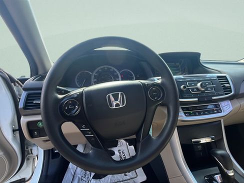 Used 2013 Honda Accord LX image 13
