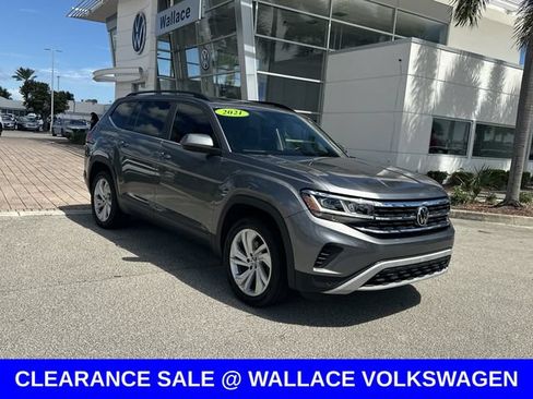 Certified 2021 Volkswagen Atlas SE w/ Panoramic Sunroof Package FWD image 4