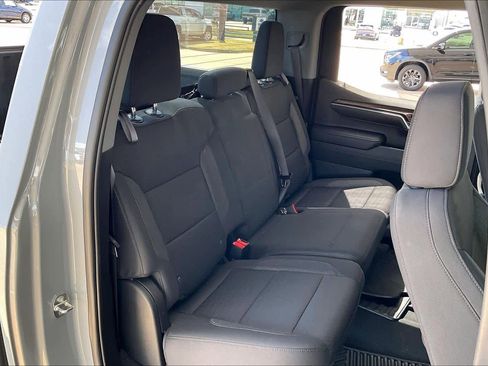 Used 2024 Chevrolet Silverado 1500 LT image 19