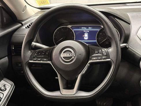 Used 2024 Nissan Sentra SV image 17