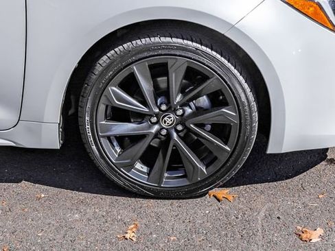 Used 2025 Toyota Corolla XSE FWD image 8