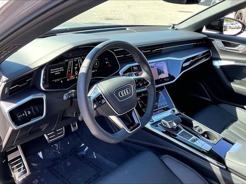 Certified 2025 Audi RS 6 performance AWD/4WD image 14