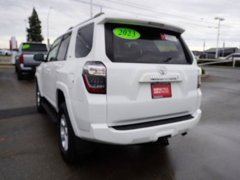 Used 2023 Toyota 4Runner SR5 image 10