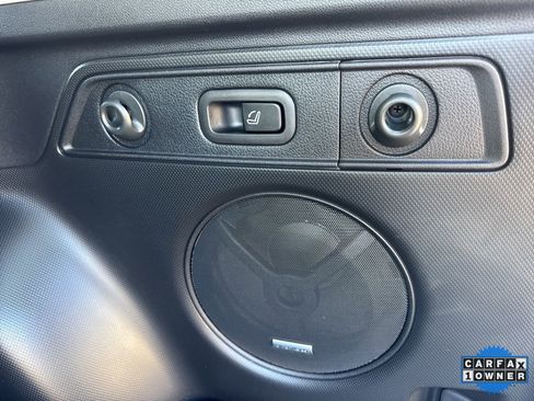 Used 2023 Subaru Forester Touring image 13