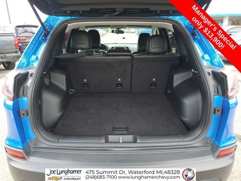 Used 2020 Jeep Cherokee Latitude Plus AWD/4WD image 26