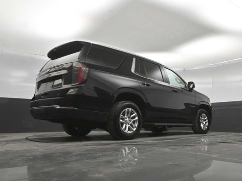 Used 2025 Chevrolet Tahoe LT AWD/4WD image 43