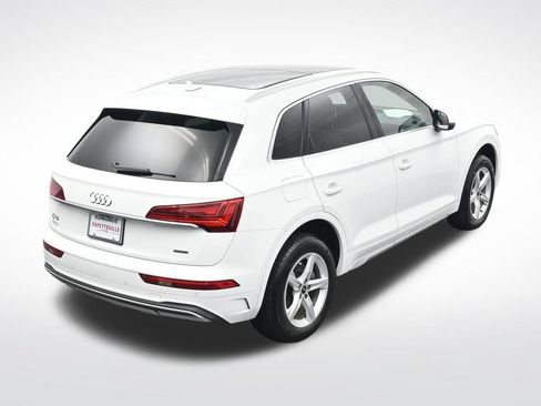 Used 2023 Audi Q5 2.0T Premium w/ Convenience Package AWD/4WD image 26