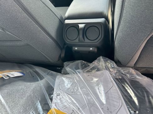 New 2026 Jeep Gladiator Sport AWD/4WD image 28