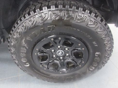 Used 2023 Ford Bronco Wildtrak AWD/4WD image 13